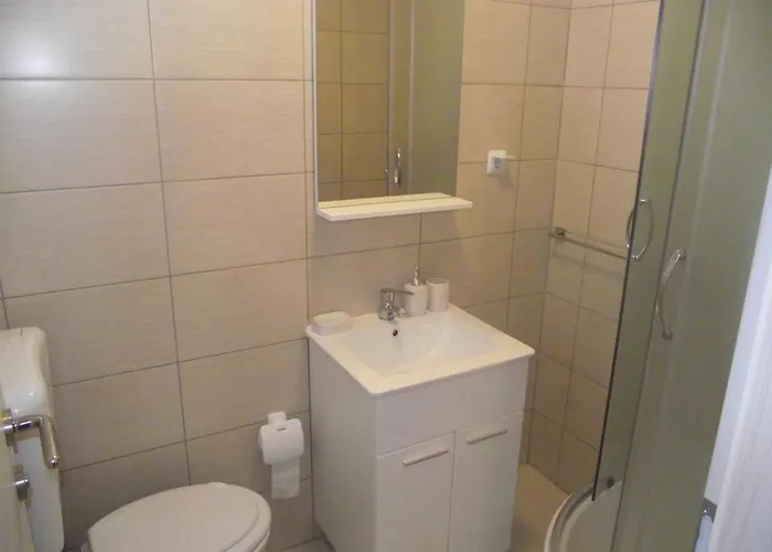 Апартаменты With Swimming Pool - 5479 Нови-Винодолски