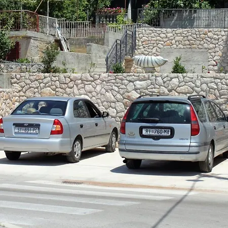 With Swimming Pool - 5479 דירה