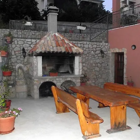 With Swimming Pool - 5479 Novi Vinodolski