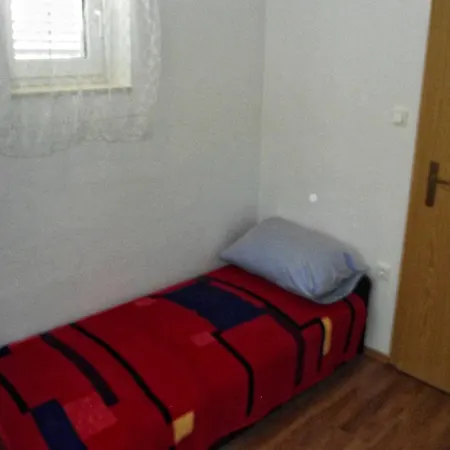Apartman With Swimming Pool - 5479 Novi Vinodolski